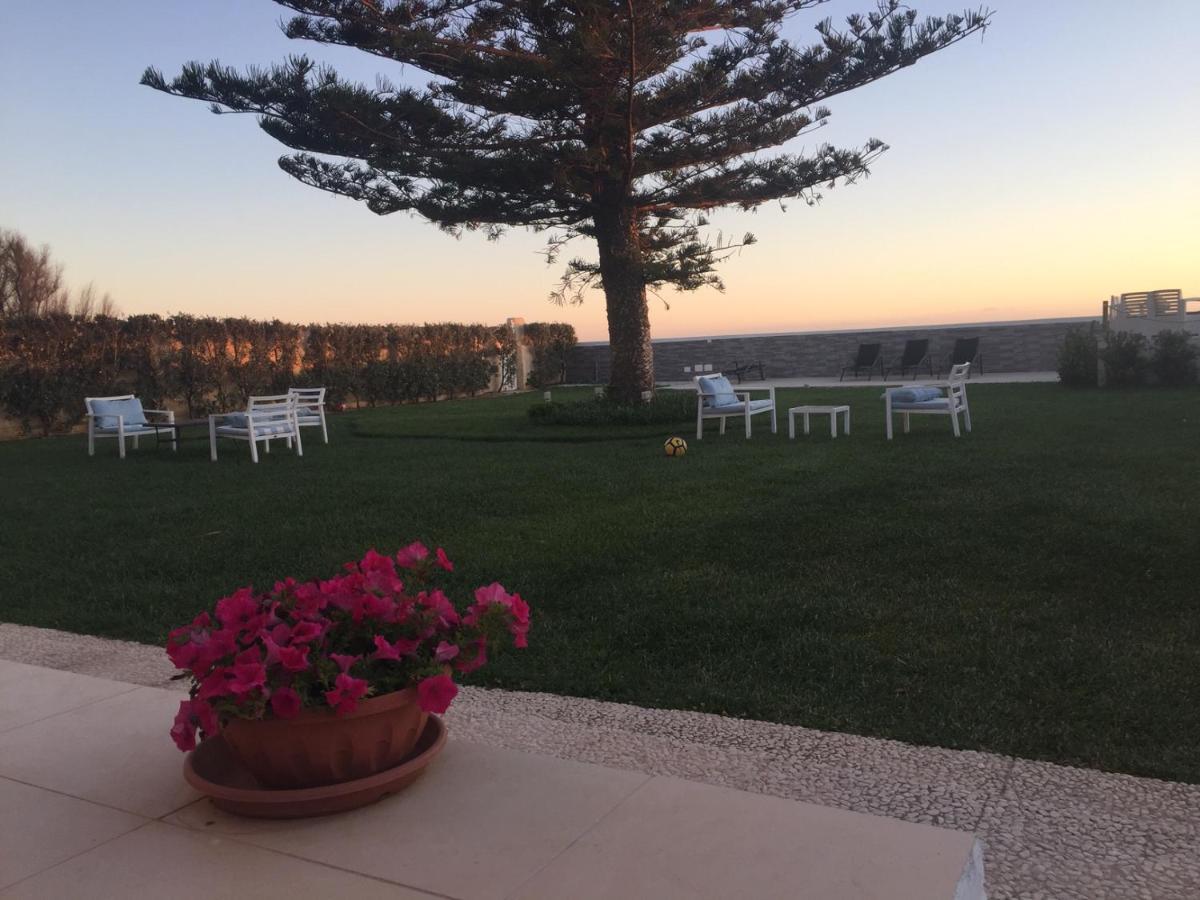 Suitebeach B&B And Resort Марсала Екстер'єр фото
